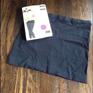 Bellaband size 2 new (opened box) black